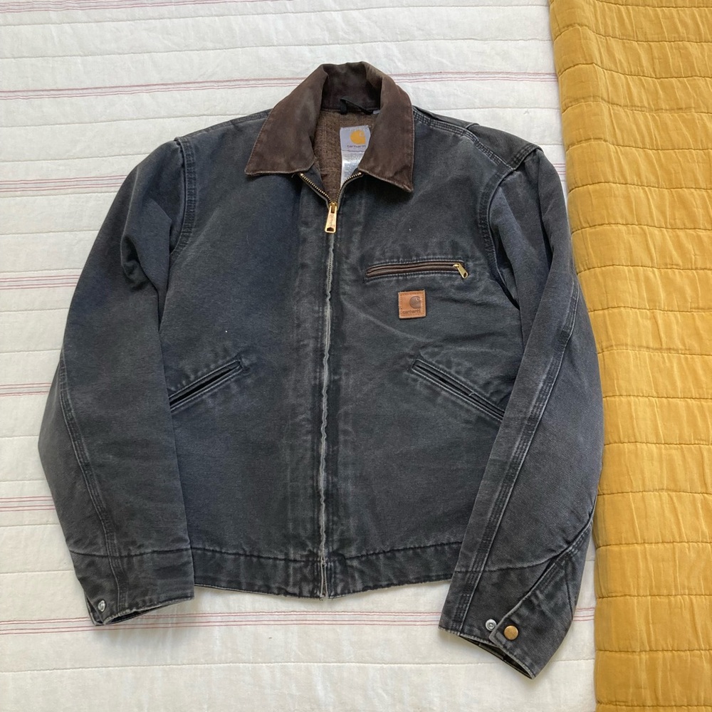 RESERVED - Carhartt Zip Up Coat with Collar - Small